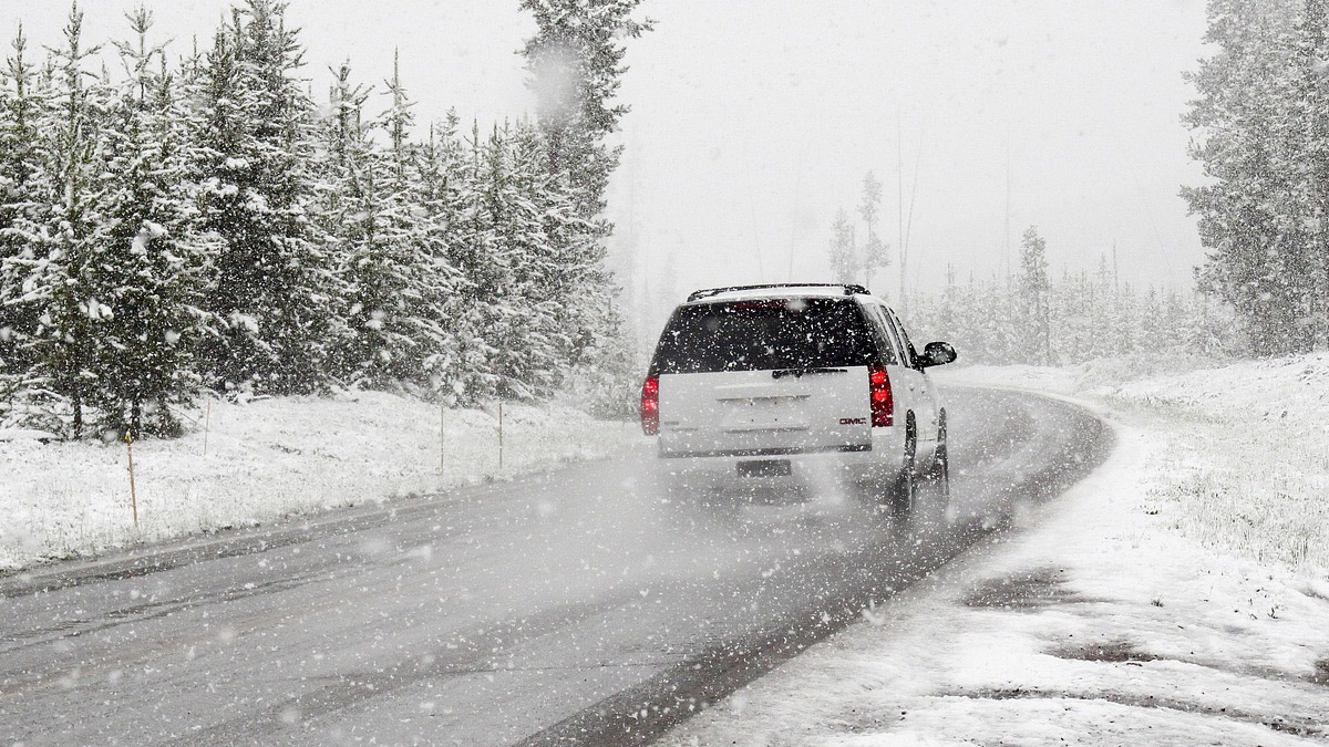 Protect Your Car Paint During the Winter